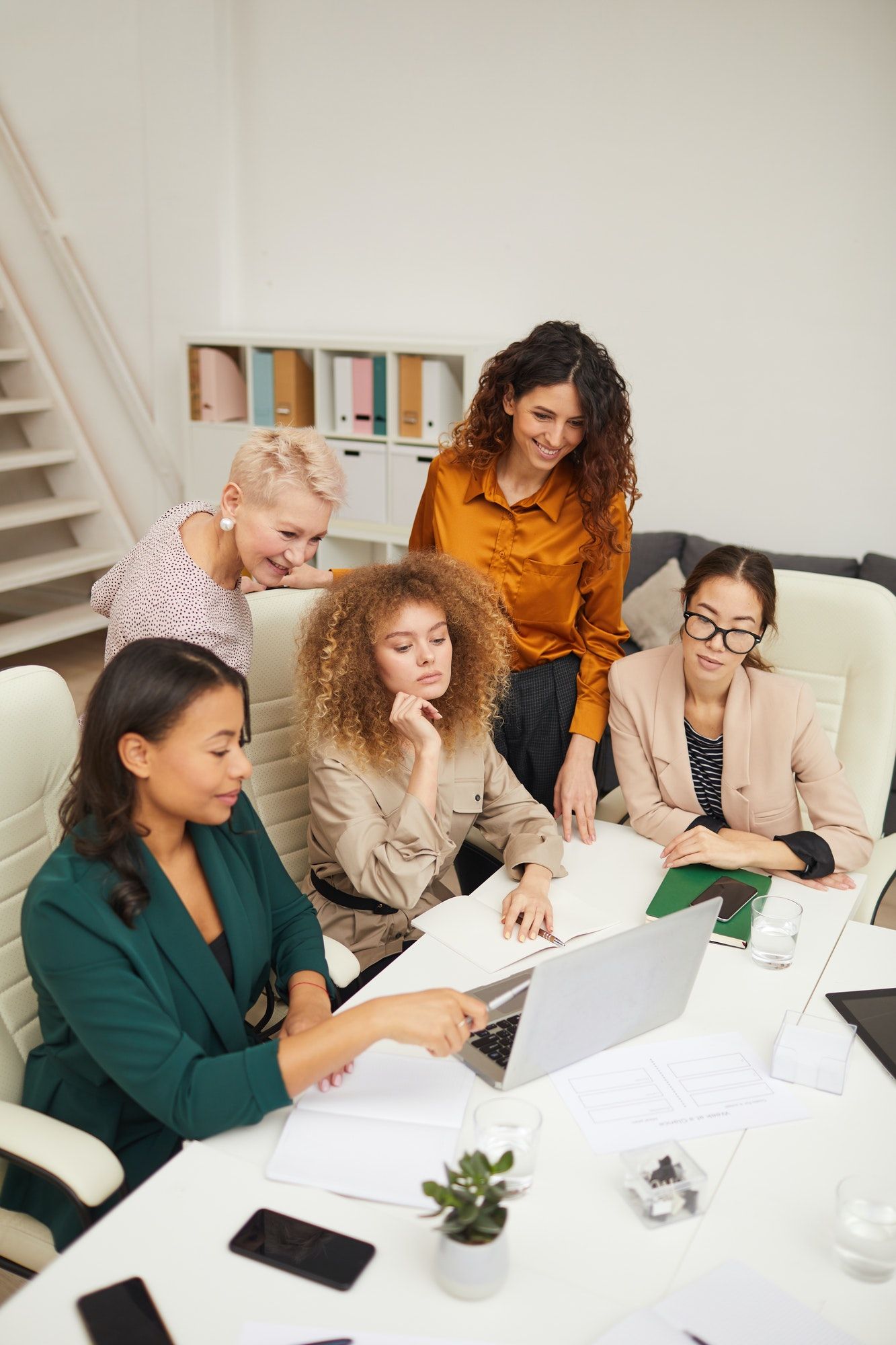 ethnically-diverse-businesswomen-working